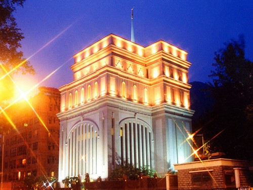 Where Two or Three are gathered – The LDS Church in Hong Kong